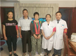 为迎接十九大 关注弱势群体 我院双节前为社区孤寡老人送去温暖