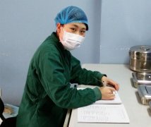 白衣天使 为爱驻守